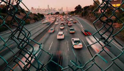 传奇手游sf999发布网玩法特点